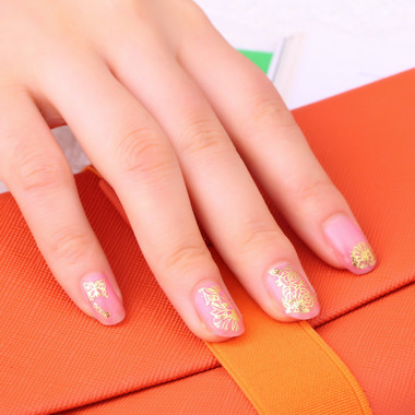 Gifts 4 All Nail Sticker gold or silver tone
