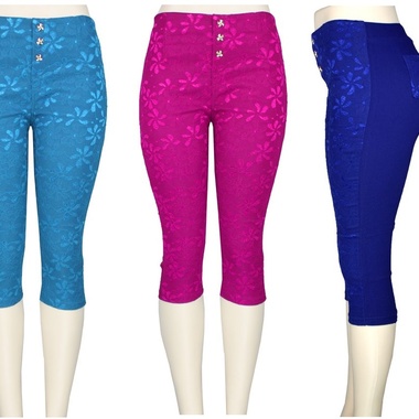 Gifts 4 All - Lace Covered Capri Pant w/ 4 Pockets