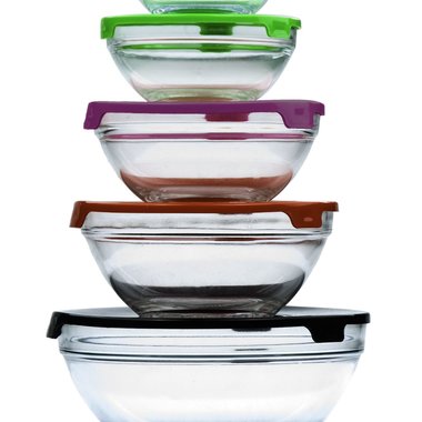 Gifts 4 All - Set of 5 Small Glass Lunch Bowls with 5 Lids.