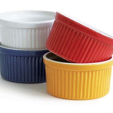 Gifts 4 All, You will receive 2 Ramekins and 2 Lids of your choice of color from Red, Green or Yellow.
Ramekin Set ensures you'll always have the right bowl for serving and storing. Each bowl has a clear, snap-tight lid, making them perfect for condiments, snacks, leftovers and more. You can even use the bowls to bake single-serve muffins, cornbread and cakes. Bowls, 3-1/4" dia. x 1-1/2"H. Hold 3 oz. Stoneware with plastic lids. Dishwasher, microwave and freezer safe. Bowls, oven safe.