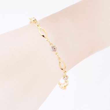 Gifts 4 All Delicate Bracelet 