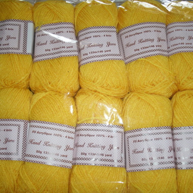 Gifts 4 All, 50g worsted weight yarn, 133m/145yards Hand knitting yarn for knit or Crochet. 
Great for making Scarf, Sweater, Poncho. 